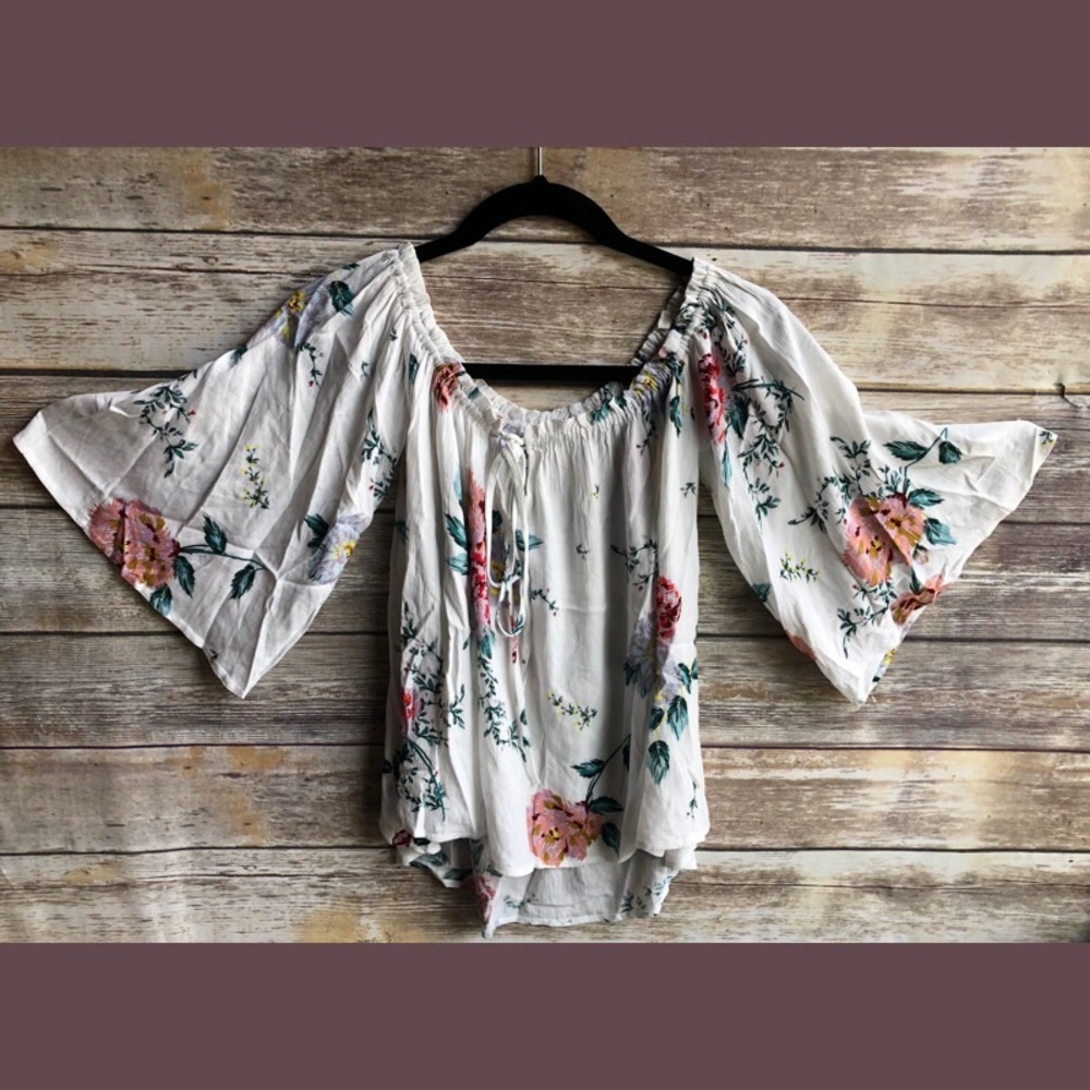 NEW with tags Jack by BB Dakota top! Size small